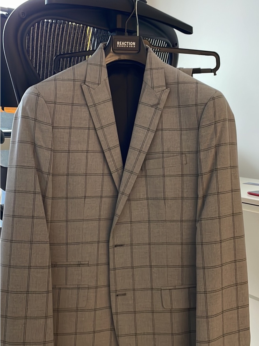 Kenneth Cole Reaction Light Gray Windowpane Suit Jacket